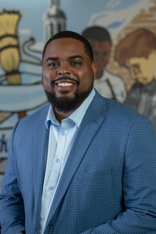 Dr. Collis Robinson